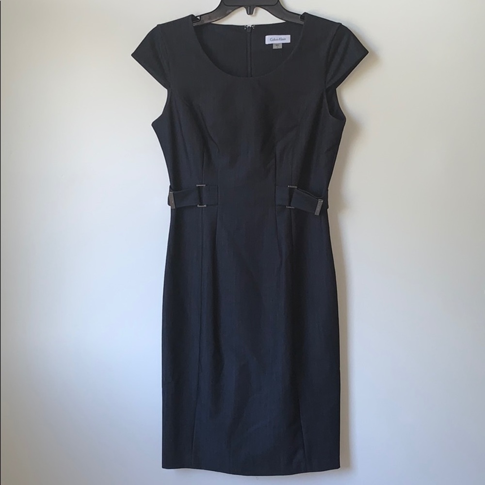 Calvin Clein sleeveless pencil dress size 2